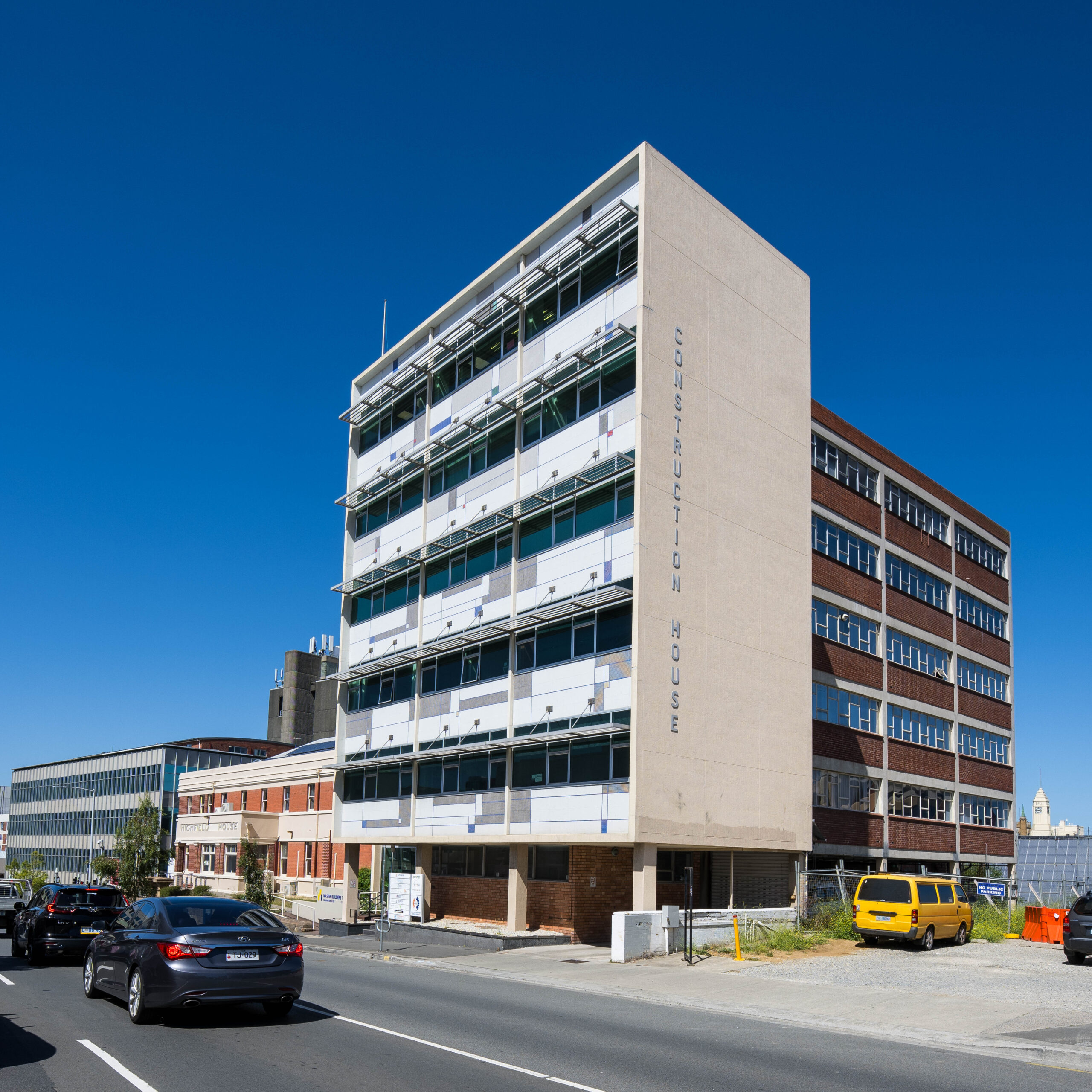An image of a tall building taken by Tony Hill Dental